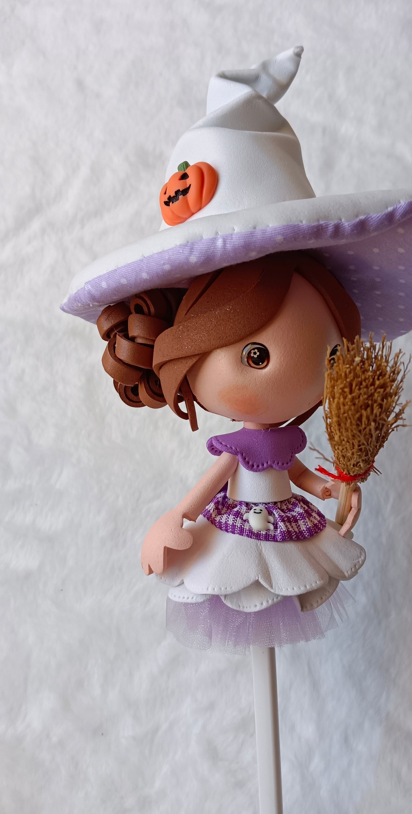 🧙‍♀️ Ponteiras de Lápis Bruxinhas em EVA – Feitas à Mão ✨