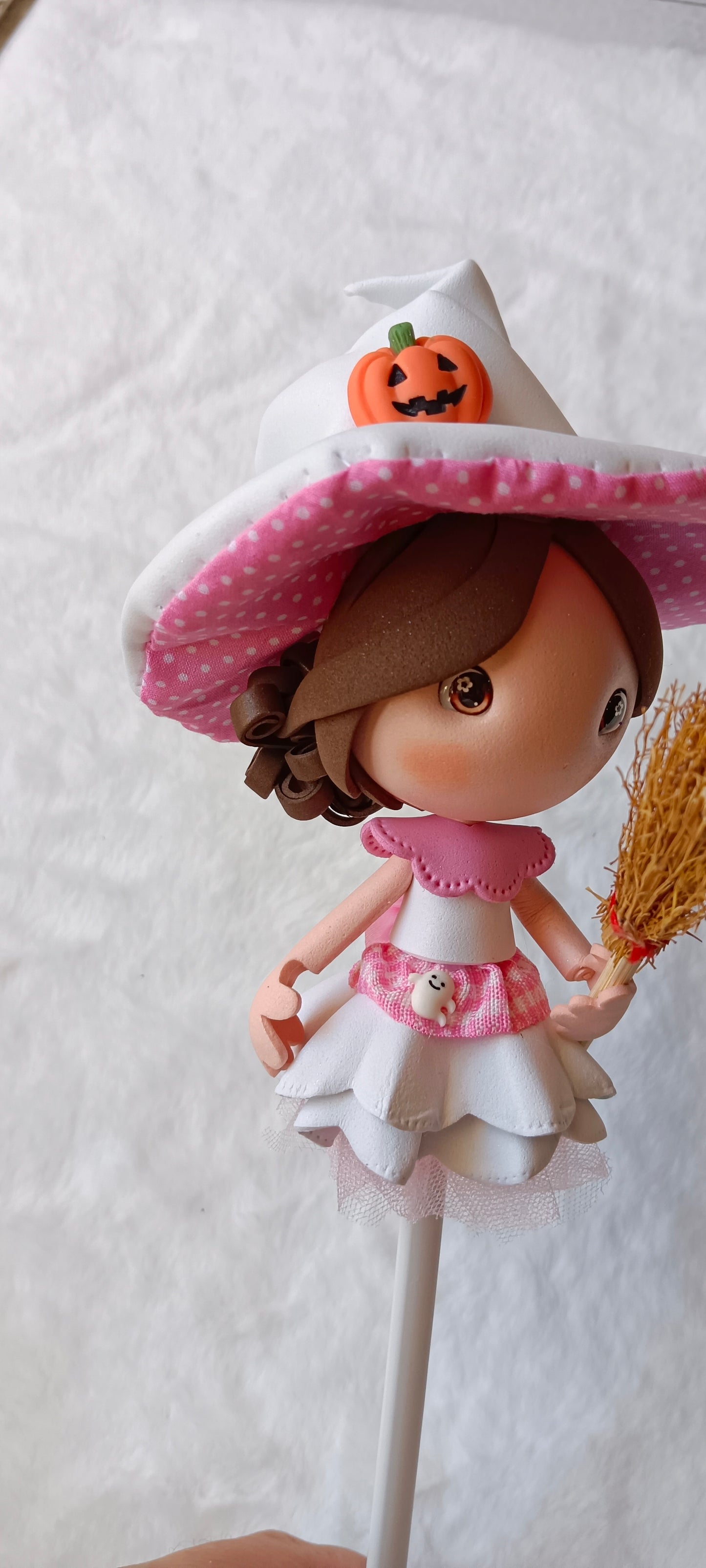 🧙‍♀️ Ponteiras de Lápis Bruxinhas em EVA – Feitas à Mão ✨