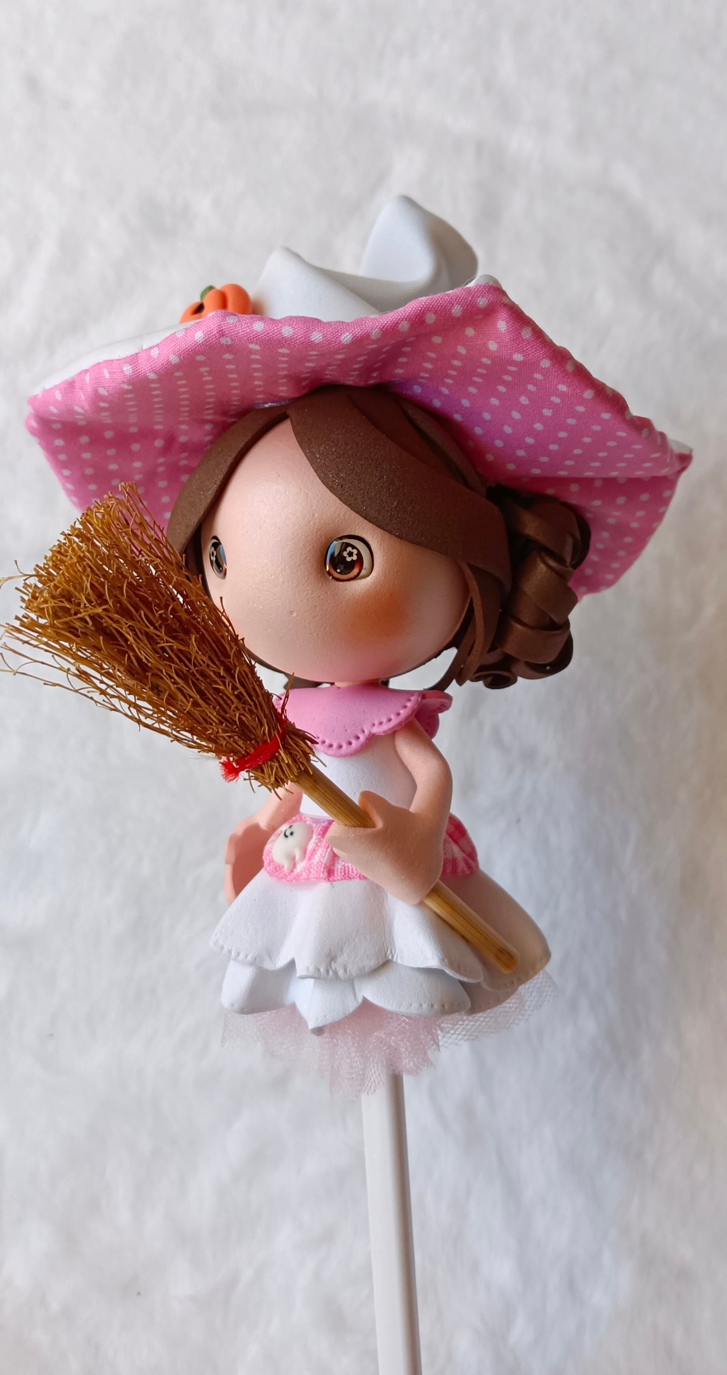 🧙‍♀️ Ponteiras de Lápis Bruxinhas em EVA – Feitas à Mão ✨